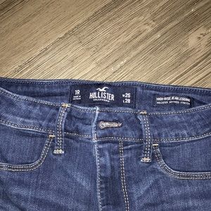 Hollister High-rise Jeggings Size 25